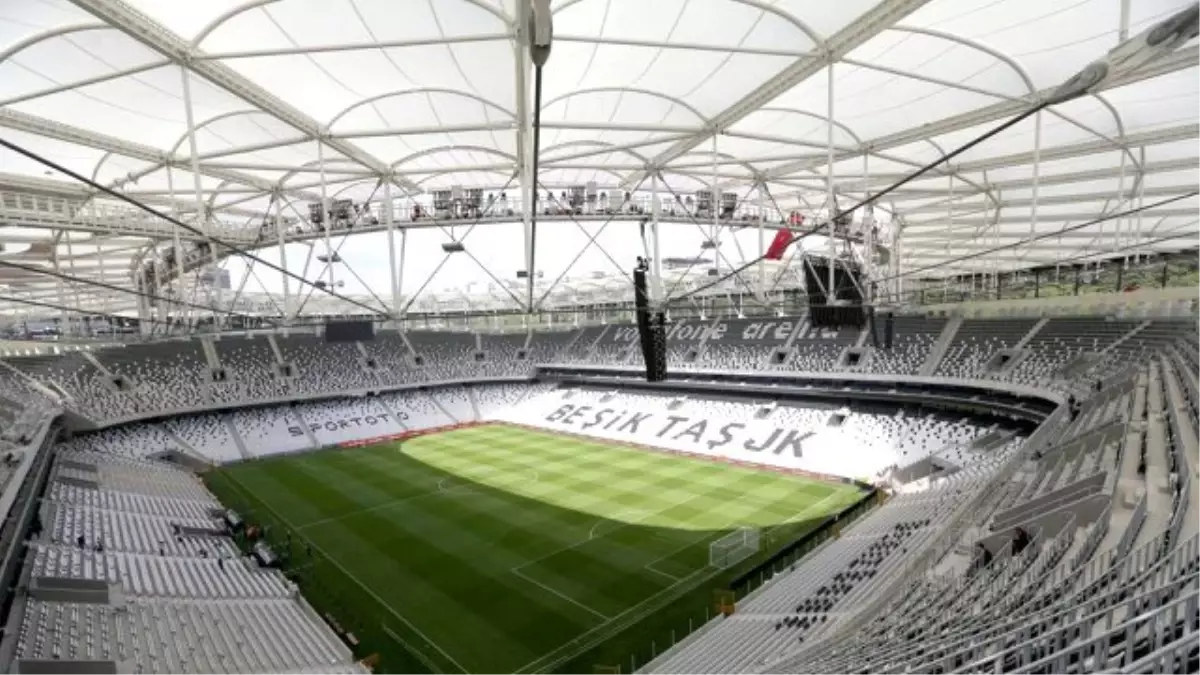 Vodafone Arena'da İlk Maç Biletleri Karaborsaya Düştü