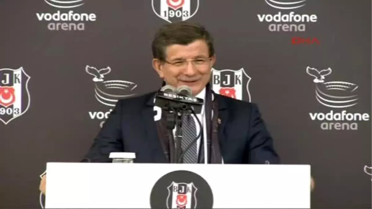 Vodafone Arena\'nın Açılışı Yapıldı