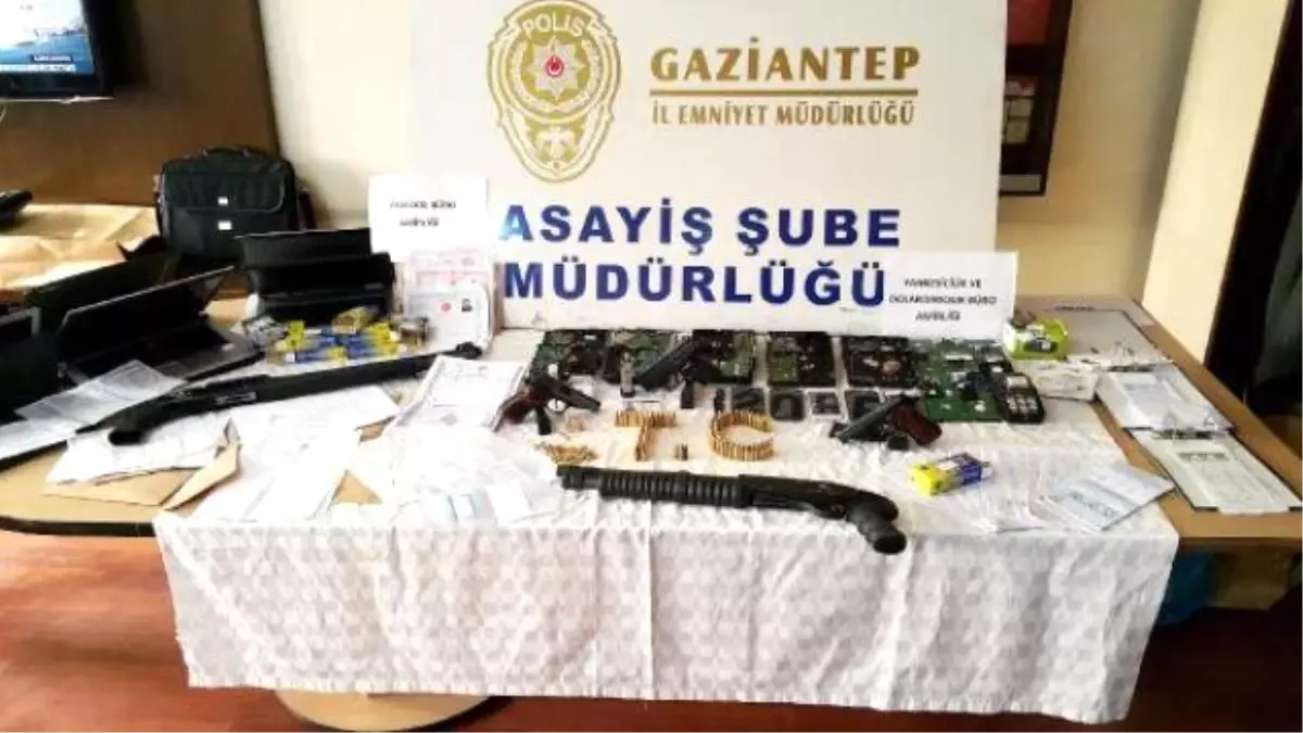 4 İlde 51 Adrese Dolandırıcılık Operasyonu: 36 Gözaltı