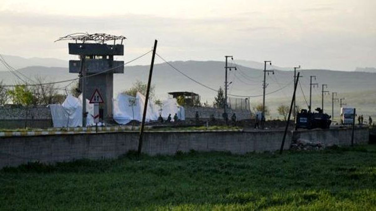 Teröristler Hani'de 2 Ton Bomba ile Saldırmış
