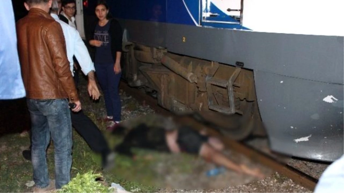 Aydın\'da Tren Faciası: 2 Ölü