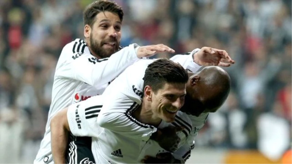 Beşiktaş, Vodafone Arena\'daki İlk Maçında Bursaspor\'u 3-2 Mağlup Etti