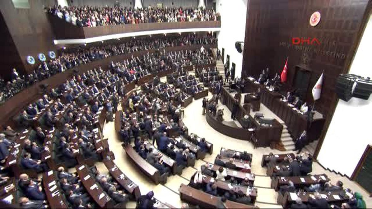 Davutoğlu: Dokunulmazlıklara İlişkin İmzalar Tamamlandı Son İmzayı Bizzat Ben Attım