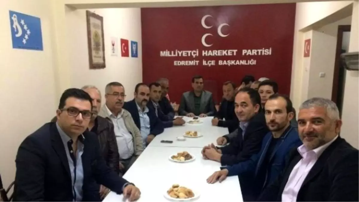 Edremit AK Parti\'den MHP\'ye Ziyaret