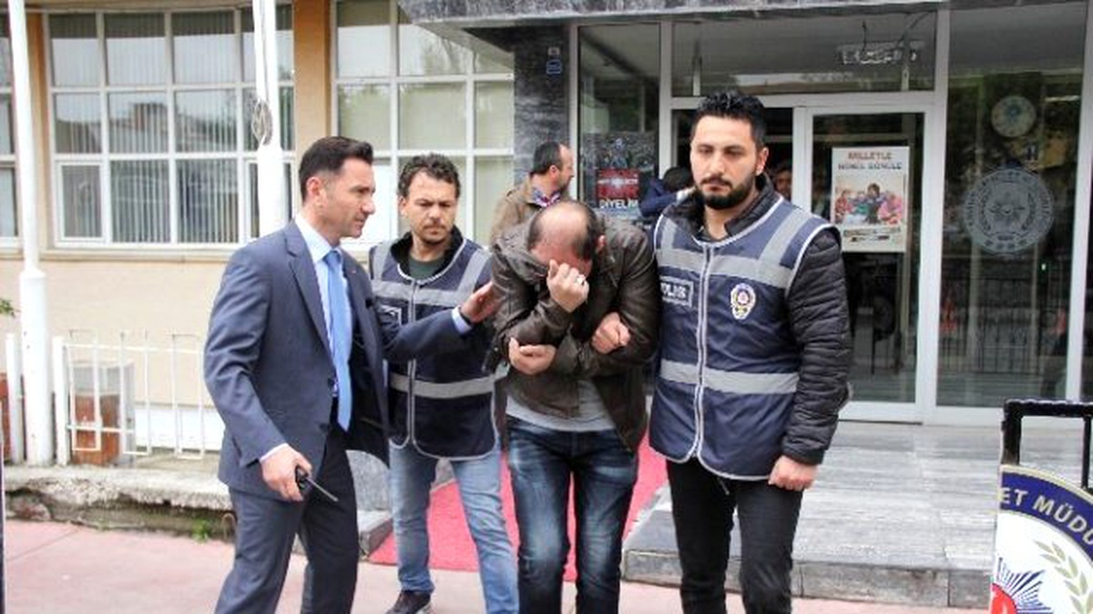 Günlük Kiralık Eve Fuhuş Baskını: 8 Gözaltı