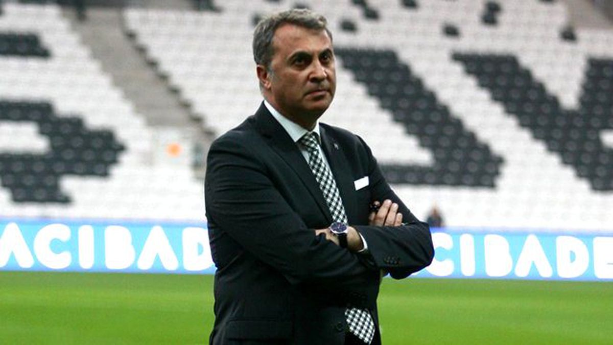 Hakem Barış Şimşek, Hamza Hamzaoğlu'nu Tribüne Gönderdi