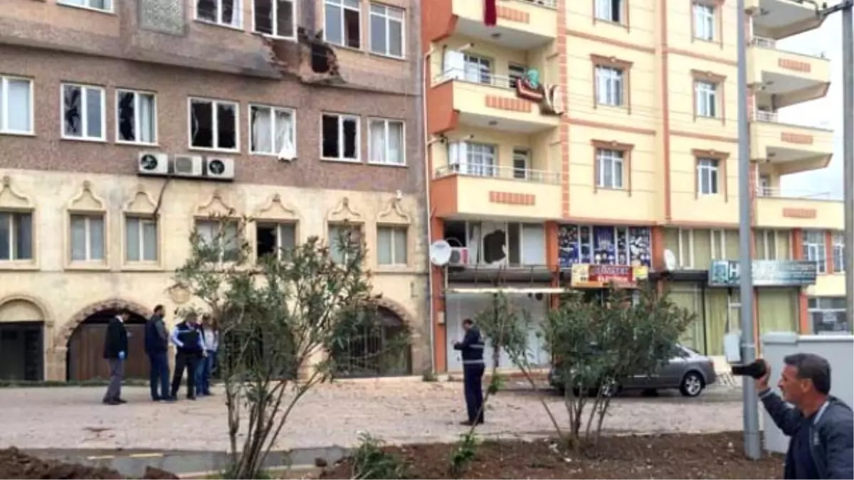 Kilis\'e Yine Roket Mermileri Düştü, Halk İsyan Etti, TSK IŞİD\'i Vurdu