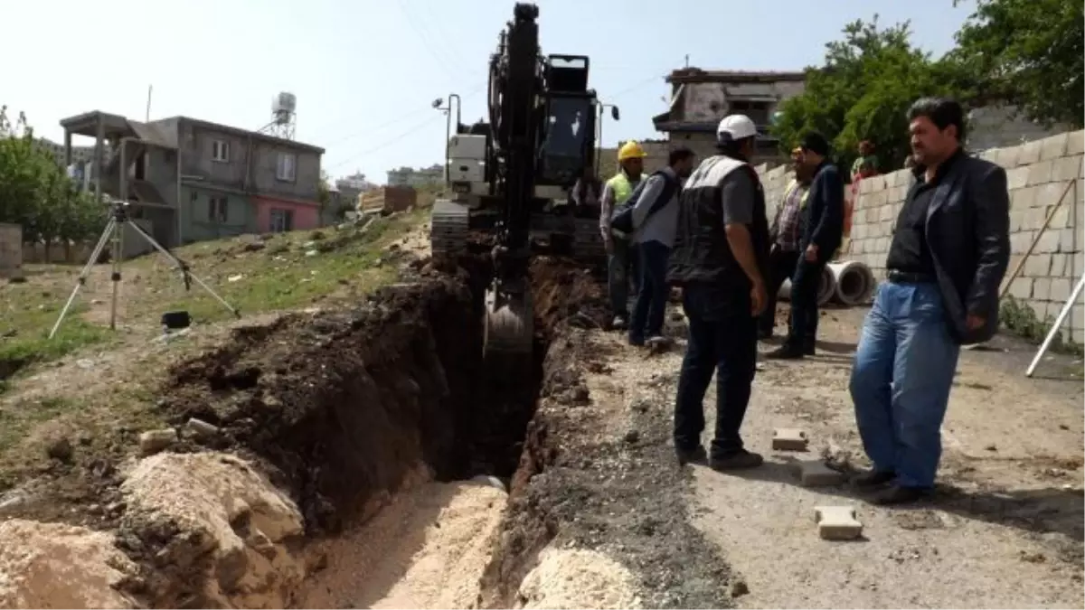 Kırıkhan\'da altyapı çalışmaları devam ediyor