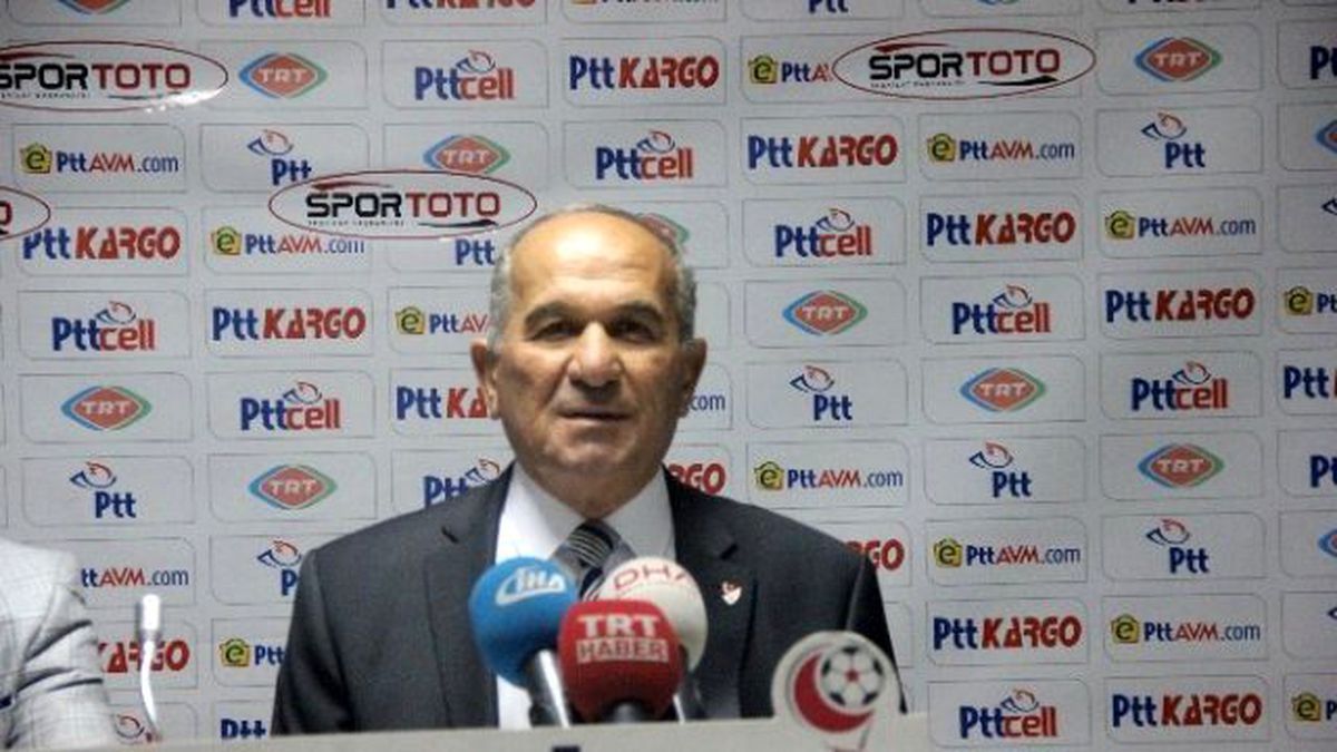 Özsoylu: "Gol Baskısı Oyuncularımızda Sıkıntı Oluşturuyor"