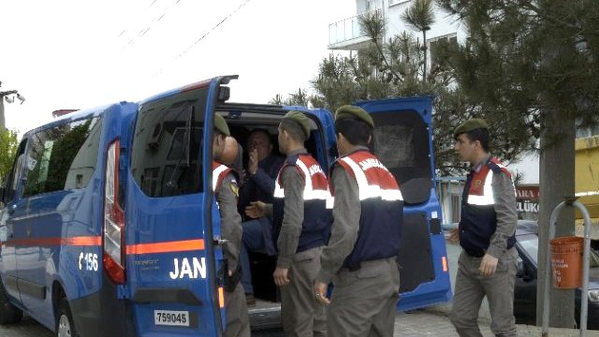 Tekirdağ\'da Dolandırıcı Şebekesi Çökertildi