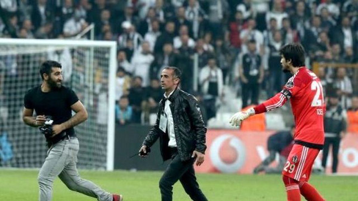 Tolga Zengin, Beşiktaş'ı Büyük Bir Cezadan Kurtardı