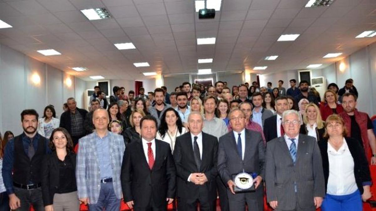 Türkiye\'de Kooperatifçiliğin Genel Görünümü ve Tarım Sektörü