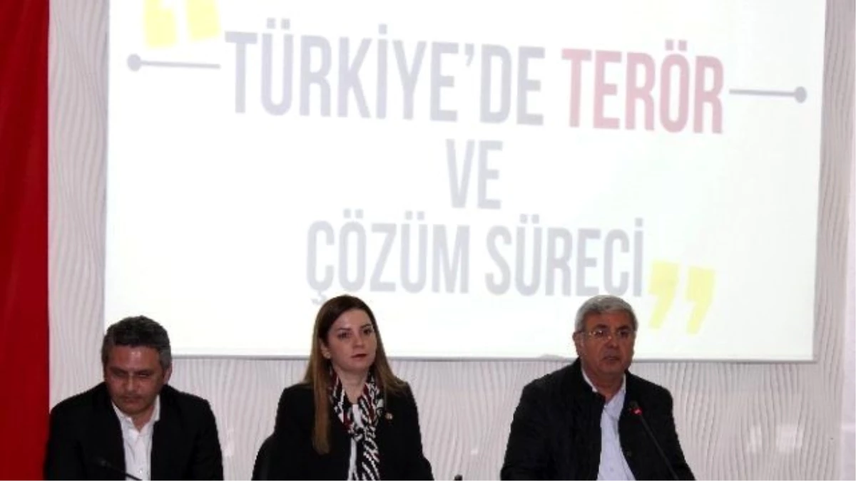 Türkiye de Terör ve Çözüm Süreci\' Masaya Yatırıldı