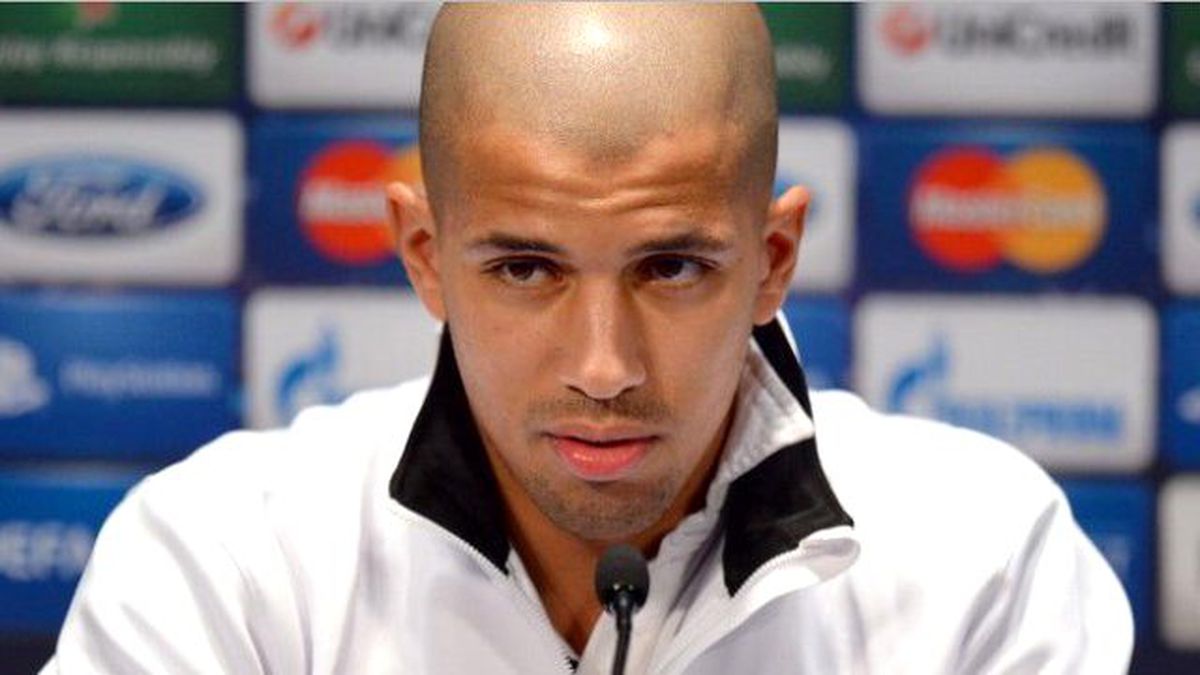 Valencia\'da Feghouli Kadro Dışı Bırakıldı!