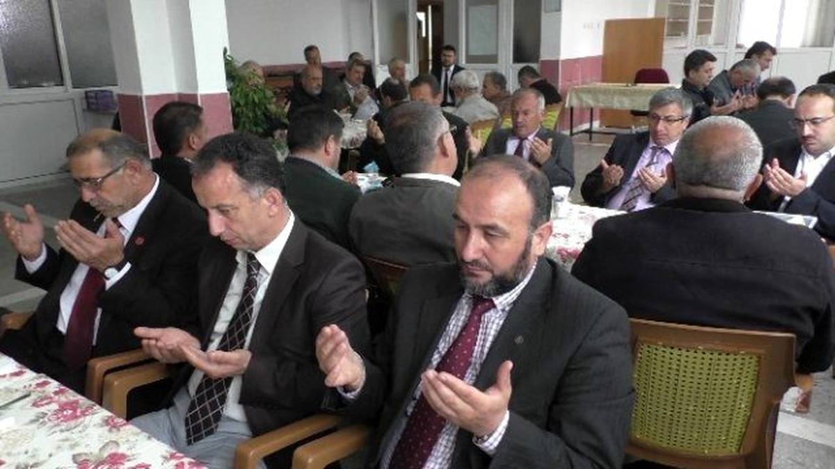 Beyşehir\'de Gazi ve Şehit Yakınlarına Kutlu Doğum Aşı İkramı