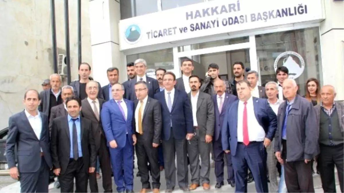 CHP Heyeti Hakkari\'den Ayrıldı