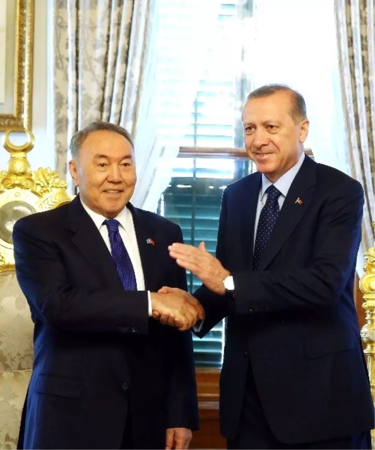 Cumhurbaşkanı Erdoğan, Kazakistan Cumhurbaşkanı Nazarbayev ile Bir Araya Geldi
