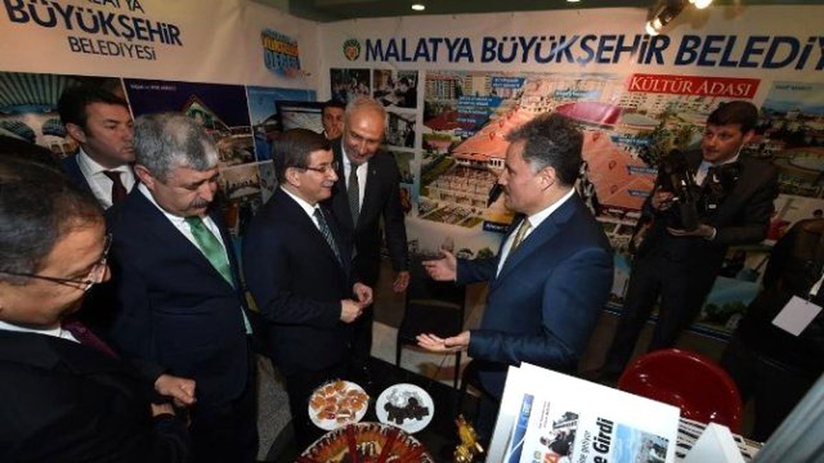 Gençlik ve Belediye" Konulu Yarışmada, Malatya Büyükşehir Belediyesine 3.\'lük Ödülü