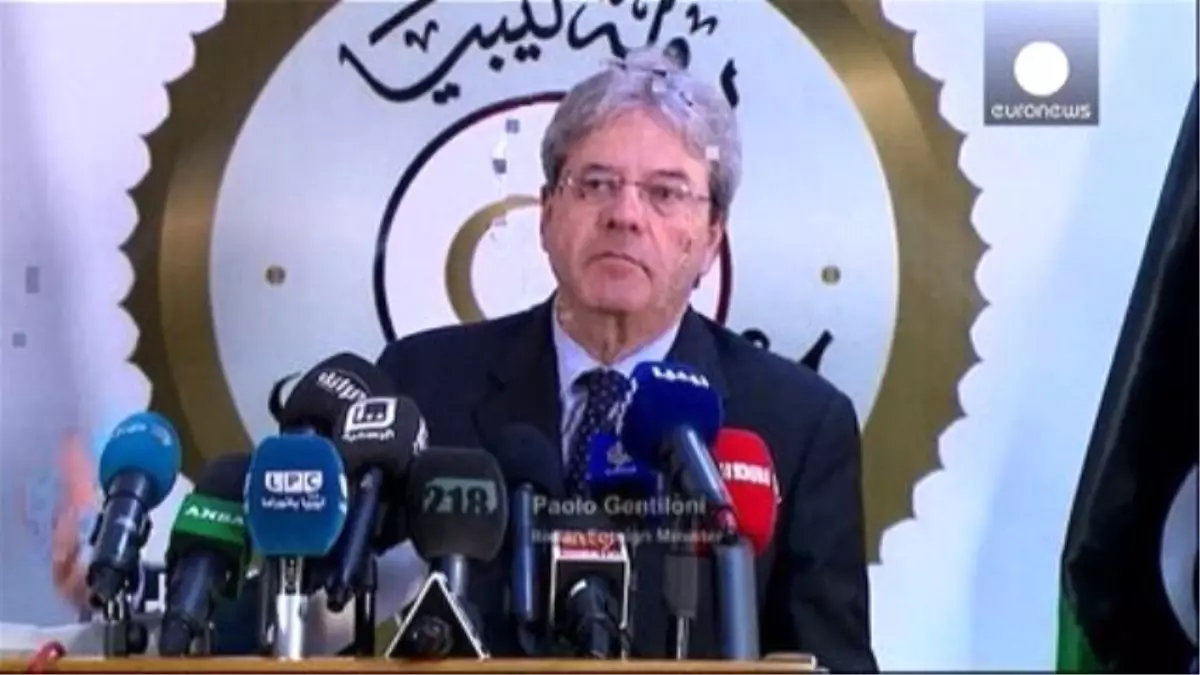 İtalya Dışişleri Bakanı Gentiloni\'den Libya\'ya Ziyaret