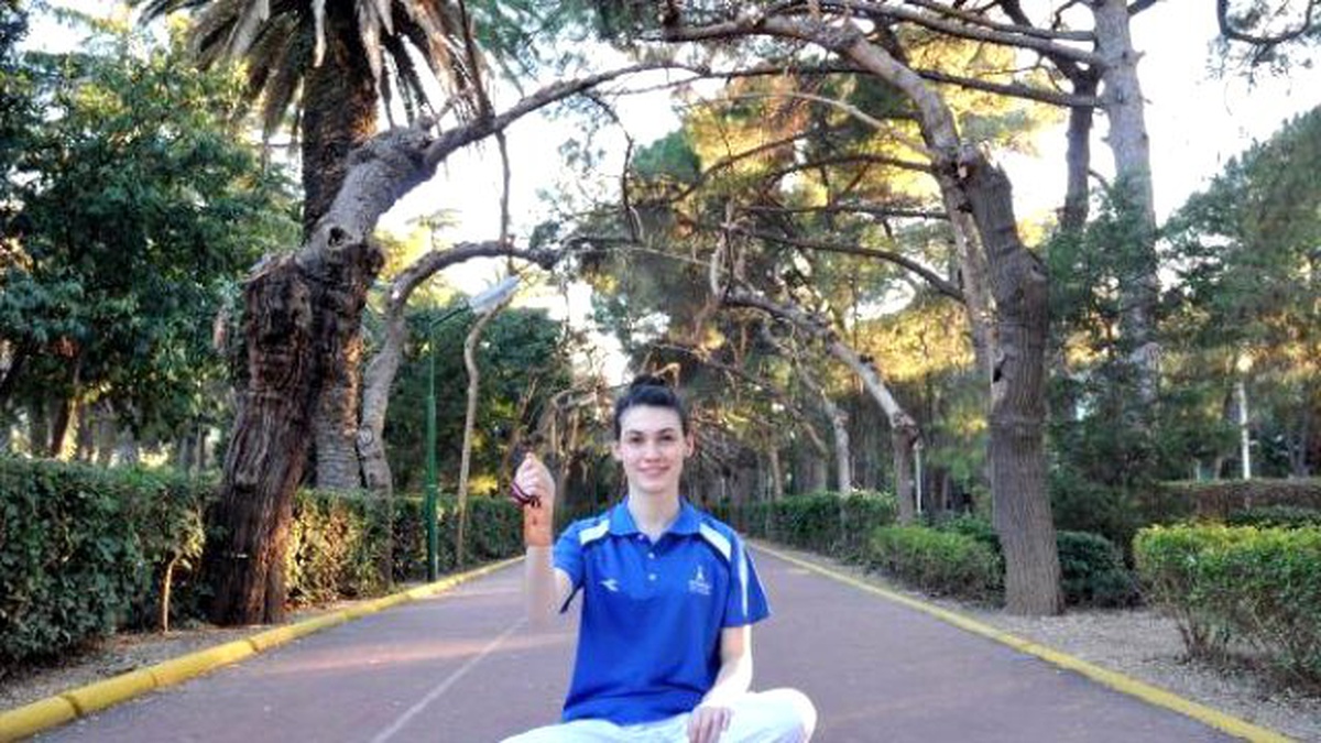 İzmir Büyükşehir\'in Tekvandocusu Simge Avrupa Ümitler Şampiyonası Bileti Aldı