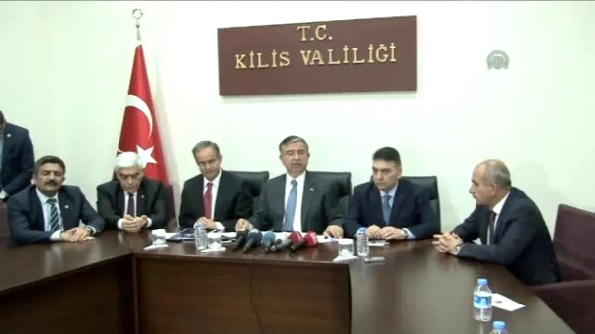 Milli Savunma Bakanı Yılmaz: \'Güvenli Bölge Oluşturulması Konusunda Çalışma Devam Ediyor\'