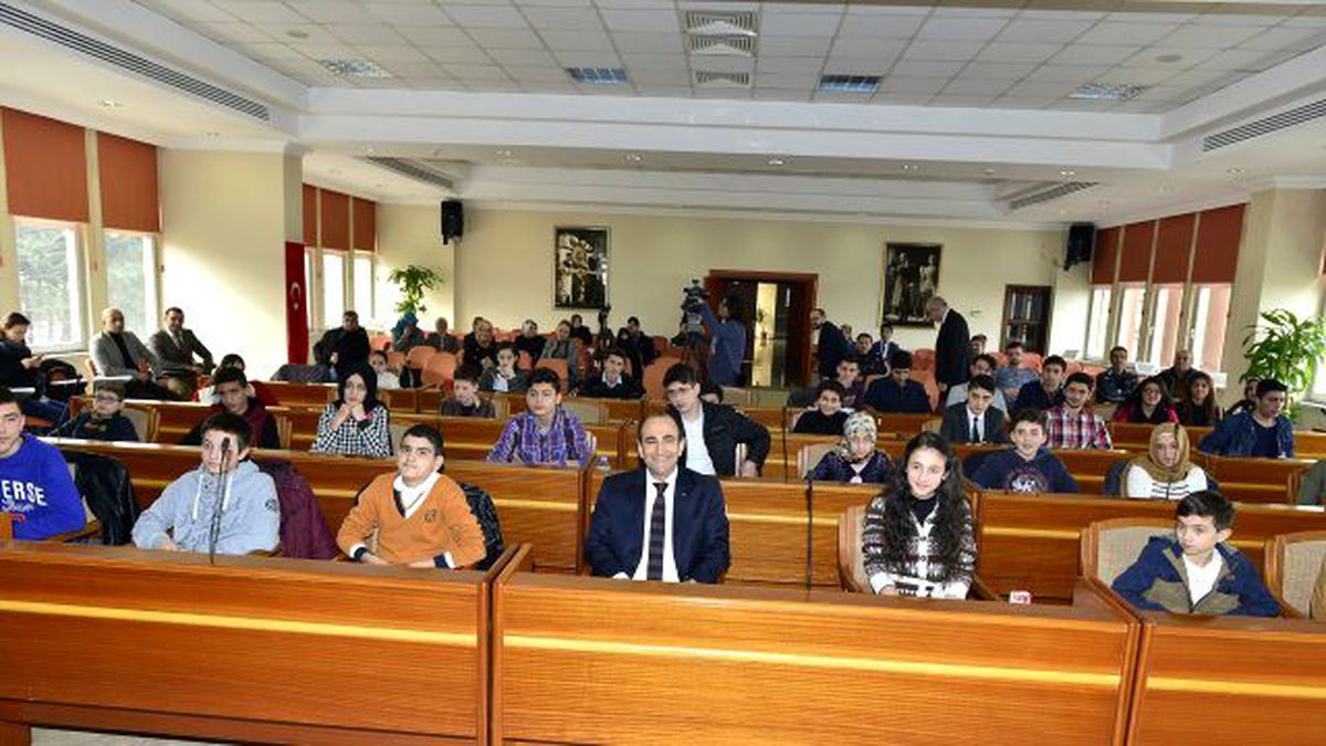 MİNİKLER İstedi \'BAŞKAN Amca\'ları Gerçekleştirdi