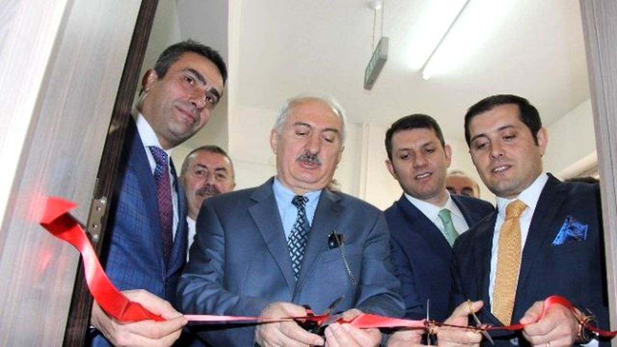 Vali Barut, Gölova\'da İncelemelerde Bulundu