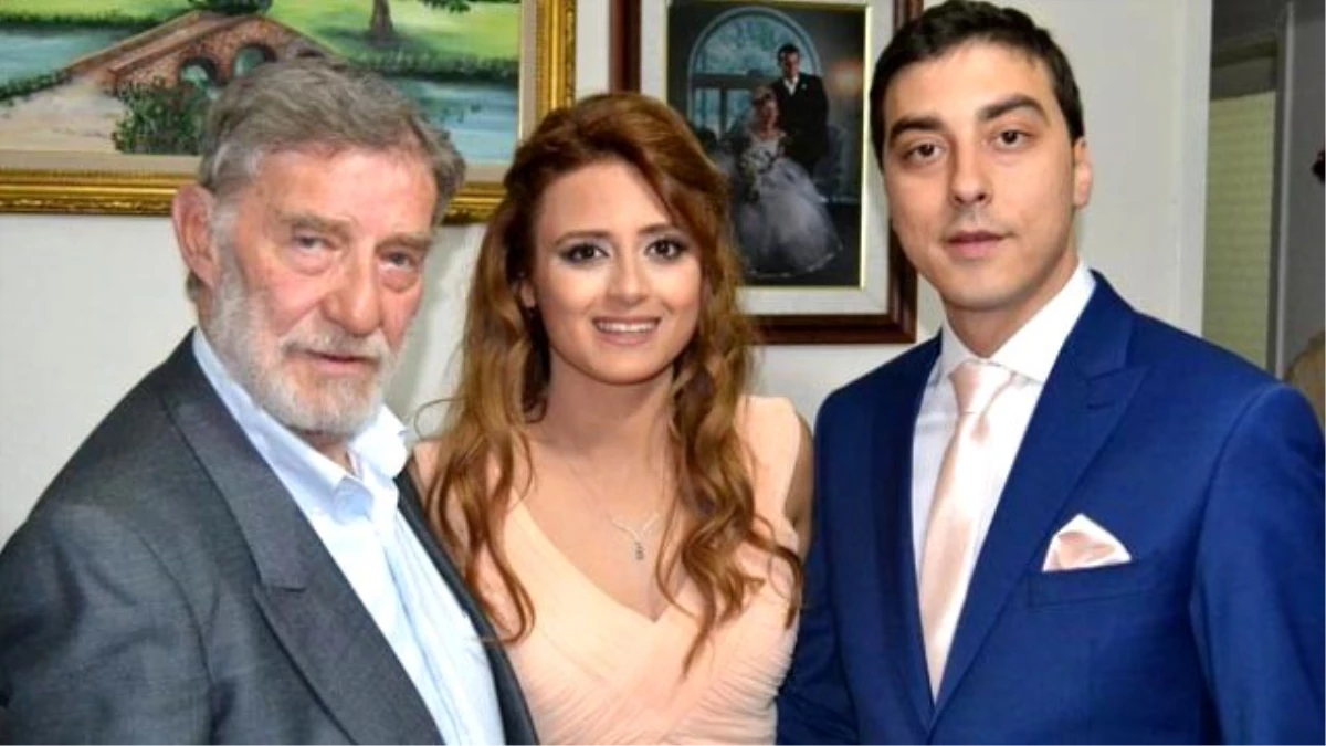 Ahmet Mekin\'in Torunu Nişanlandı