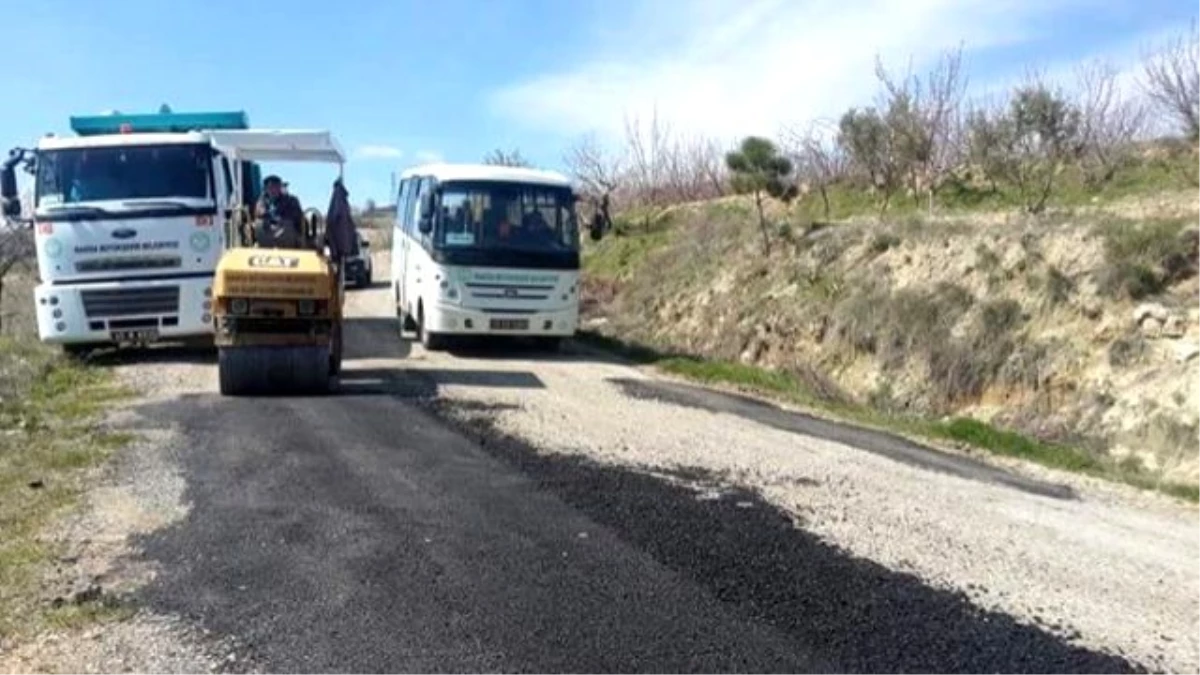 Demirci\'nin Mahalle Yollarına Bakım