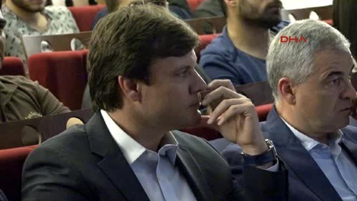 Ertuğrul Sağlam ve Rıza Çalımbay Gelişim Üniverisitesi Besyo Öğrencileriyle Buluştu
