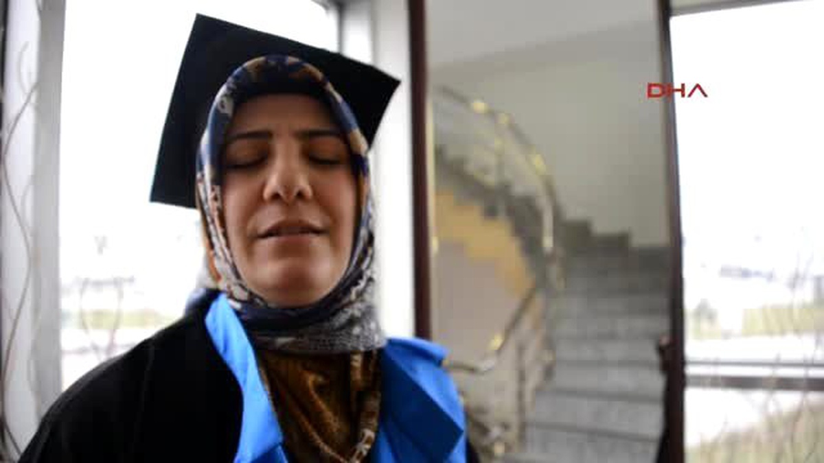 Erzurum-Anne Üniversitesi Mezunları Kep Fırlattı