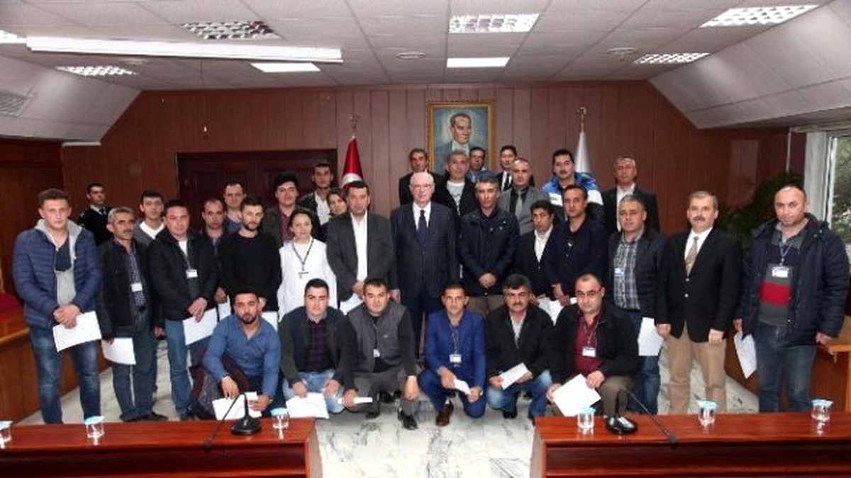 İlk Diplomalı Sokak Hayvanı Görevlileri