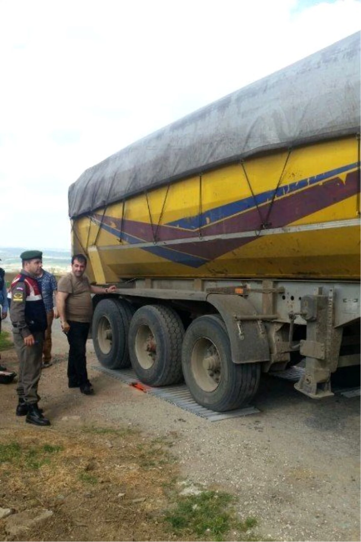 Jandarma, Malkara\'da Trafik Tonaj Kontrollerini Sıklaştırdı