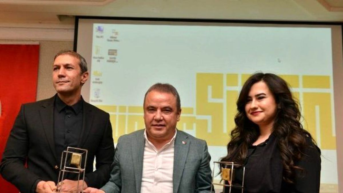 Konyaaltı Belediyesi\'ne Hizmet Binasına Mimarlık Ödülü