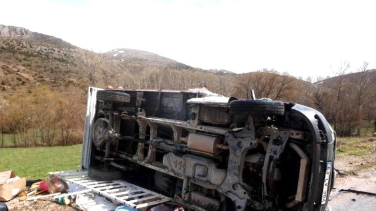 Sarız\'da Trafik Kazası: 2 Yaralı