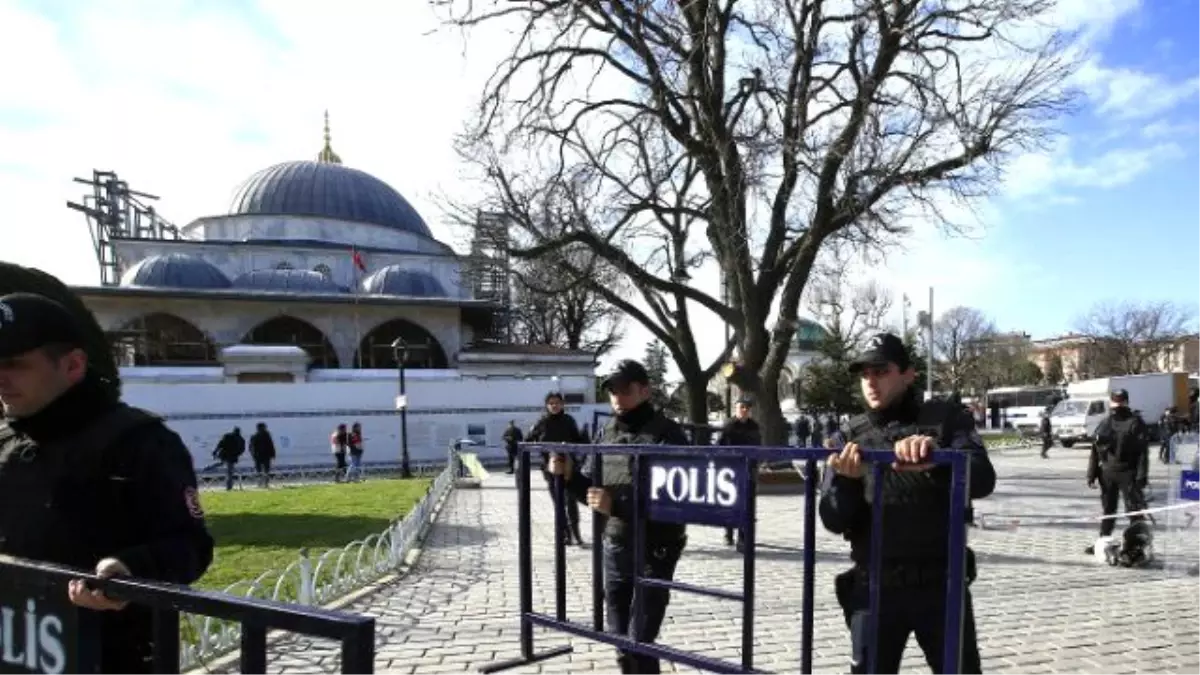 Sultanahmet Saldırısına İlişkin Davada 2 Sanık Tahliye Edildi