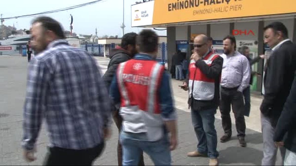 Üsküdar\'da Polisten "Şok" Denetim