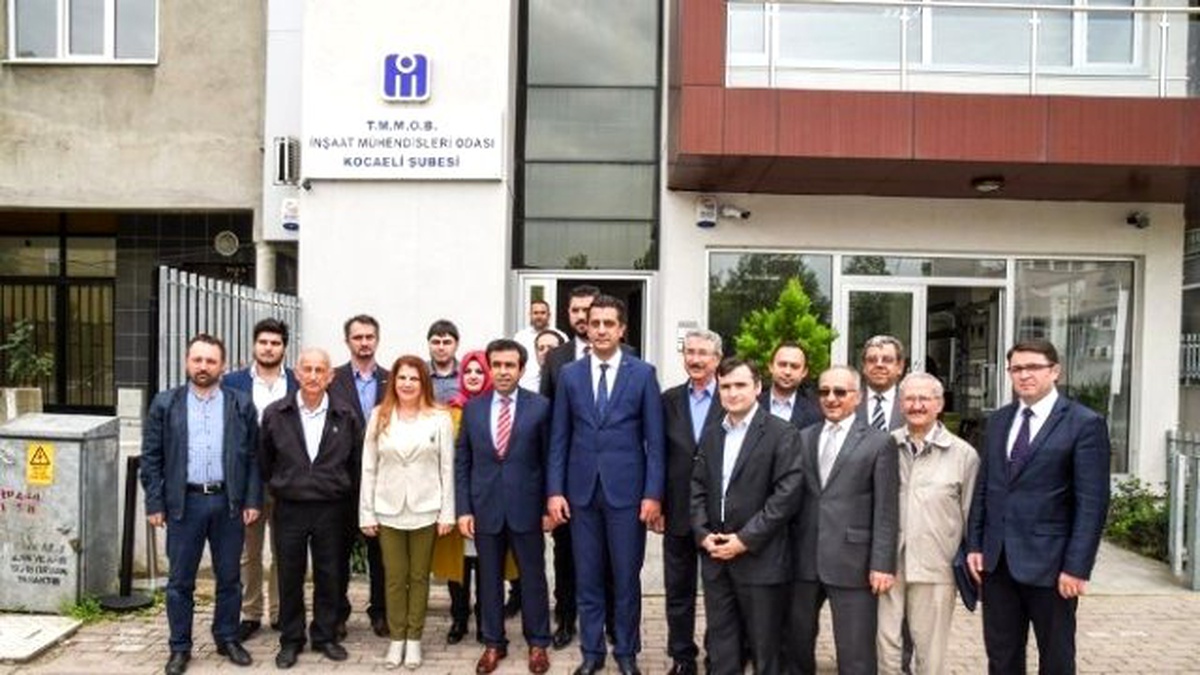 Vali Güzeloğlu\'ndan, İnşaat Mühendisleri Odası\'na Ziyaret