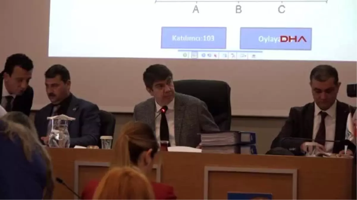 Antalya Kadınlar Plajına Tek Ret, CHP\'li Kadın Meclis Üyesinden