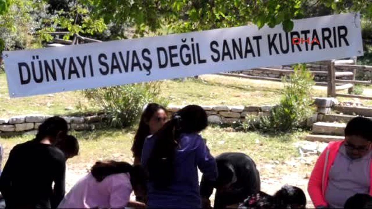 Bodrum - Pedasa Festivali\'ne Renkli Başlangıç