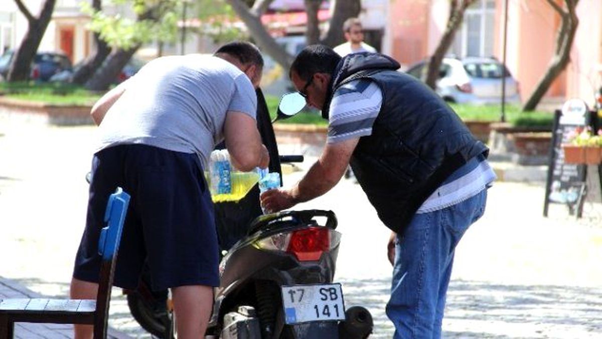 Bozcaada\'da Yakıt Bitti