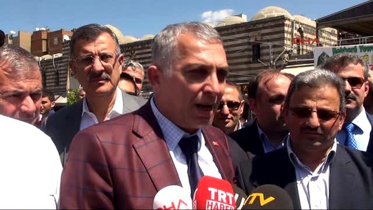 Diyarbakır Sur Esnafına \'Yedi Renk Tek Yürek\' Desteği