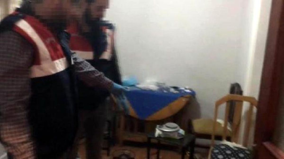 Fatih\'teki Uyuşturucu Operasyonu Jandarma Kamerasında