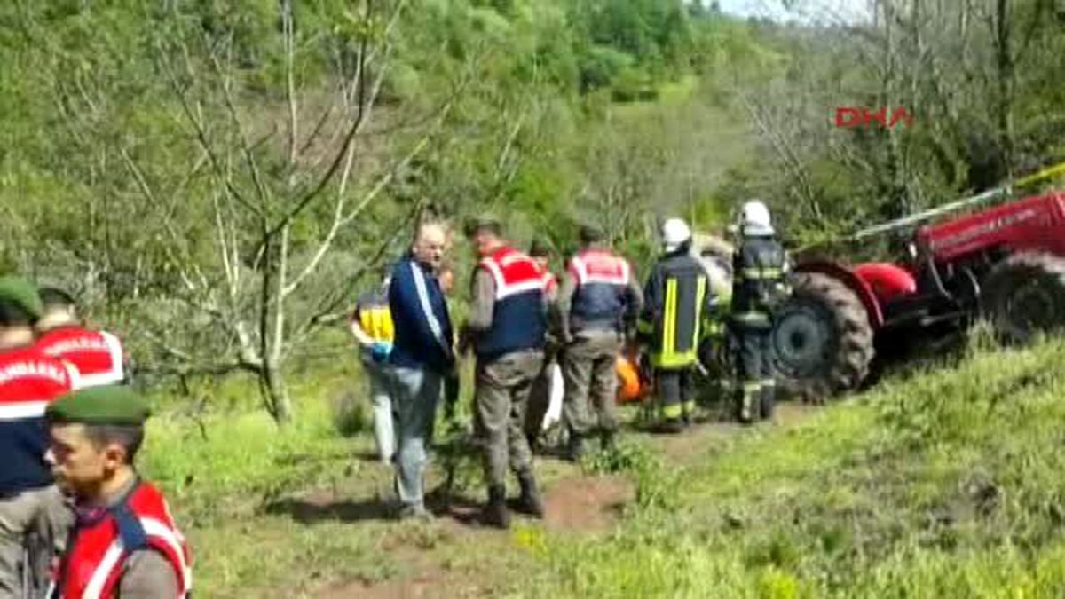 Kocaeli Devrilen Traktörün Altında Kalarak Öldü