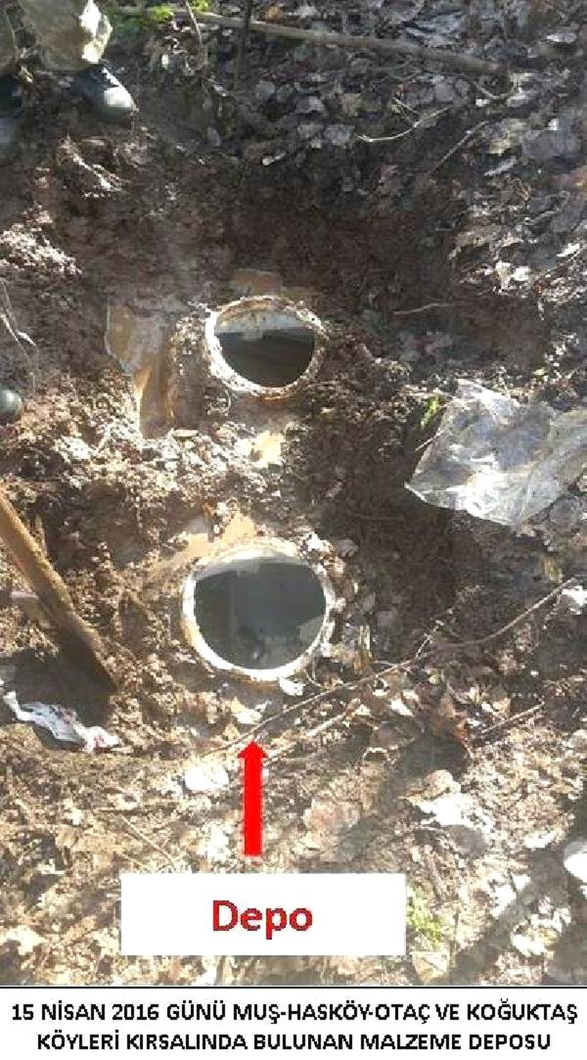 Muş\'ta Teröristlerin Sığınak ve Depoları İmha Edildi