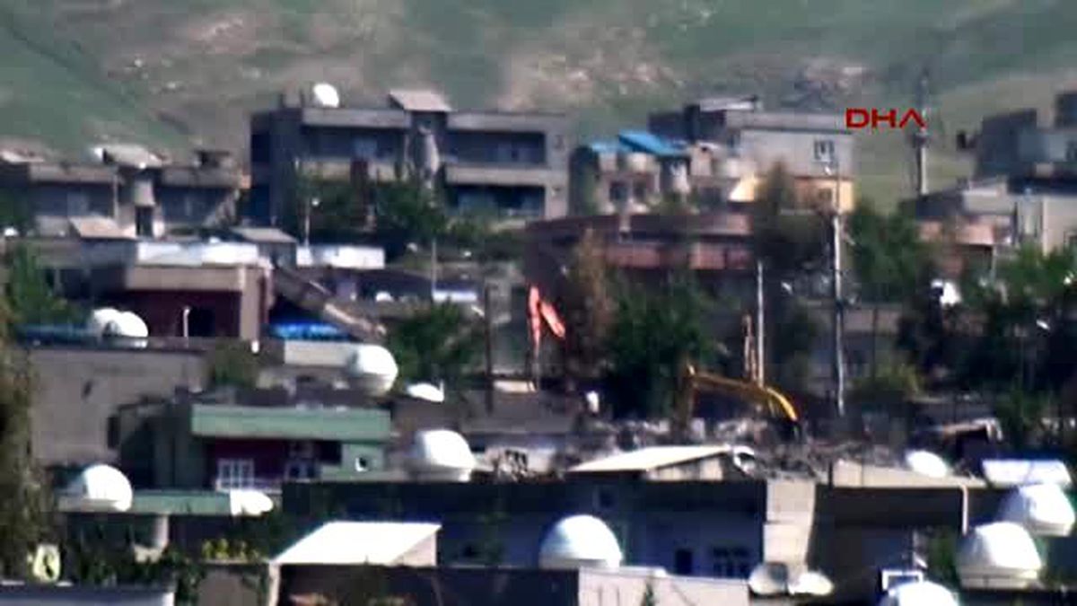 Silopi\'de Çatışmalar Durdu, Aramalar Sürüyor