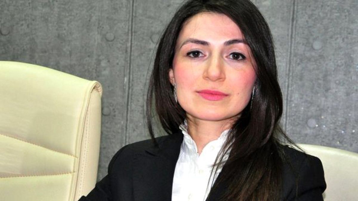 AK Parti Manisa İl Kadın Kolları Başkanı Görevinden İstifa Etti