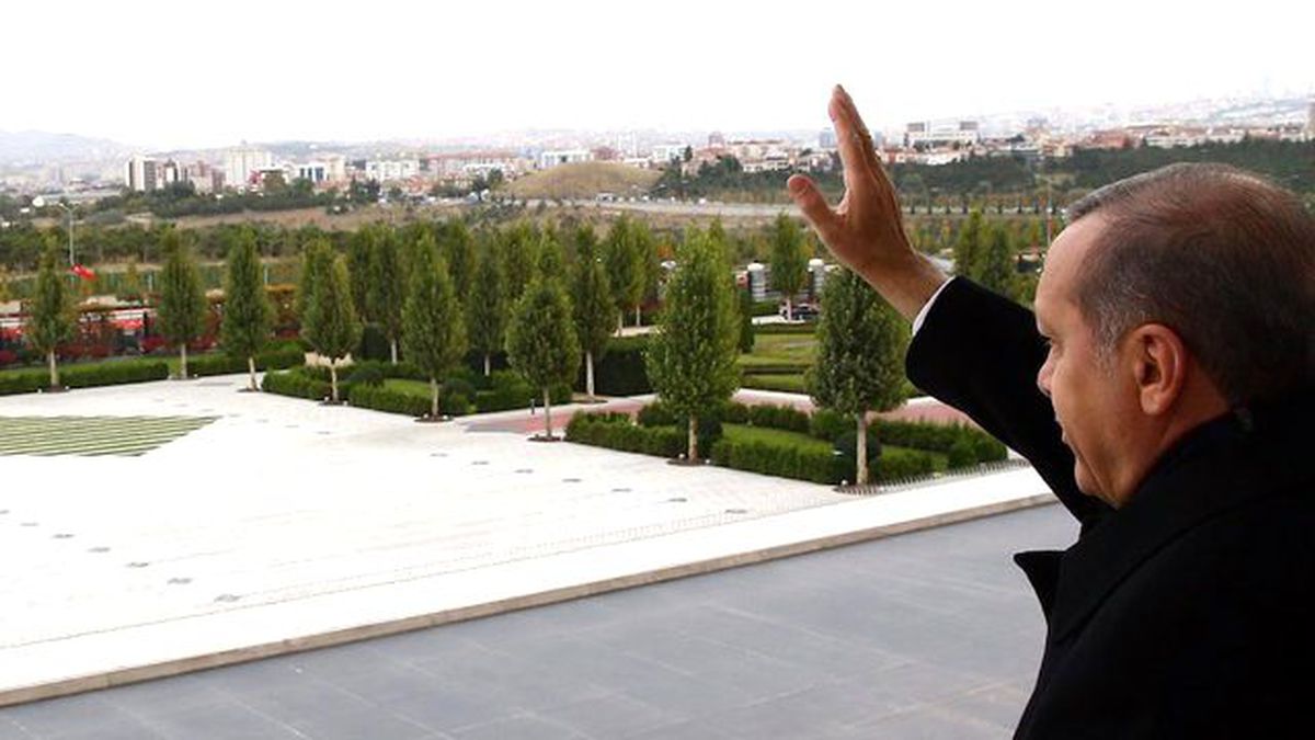 Erdoğan, İslam Zirvesi'ndeki Kınama Kararı Sonrası Ruhani'yi Ağırladı