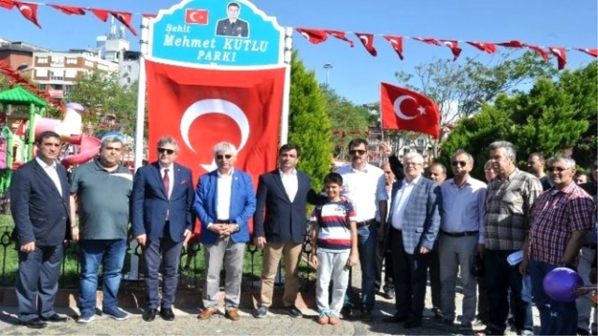 Bandırma\'da Şehit Mahmet Kutlu Parkı Açıldı