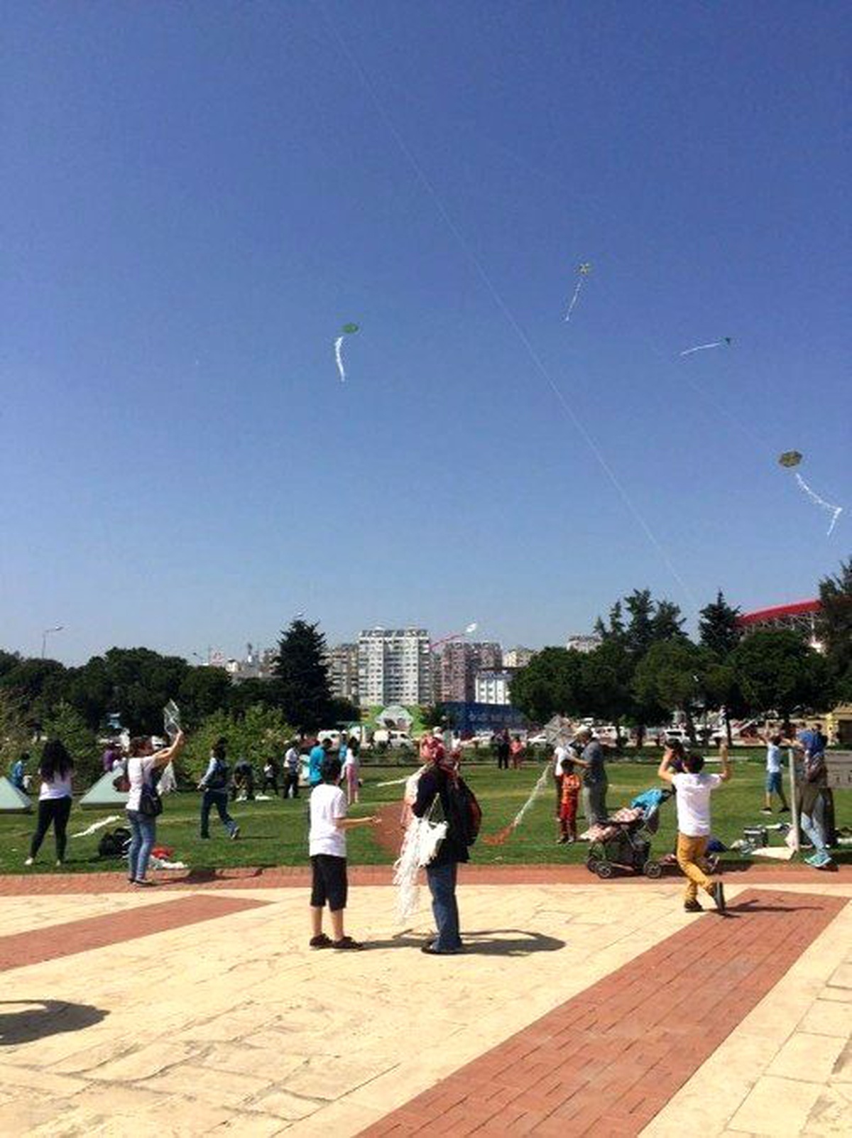 Bilim Festivali Öğrencilerinden Uçurtma Şenliği